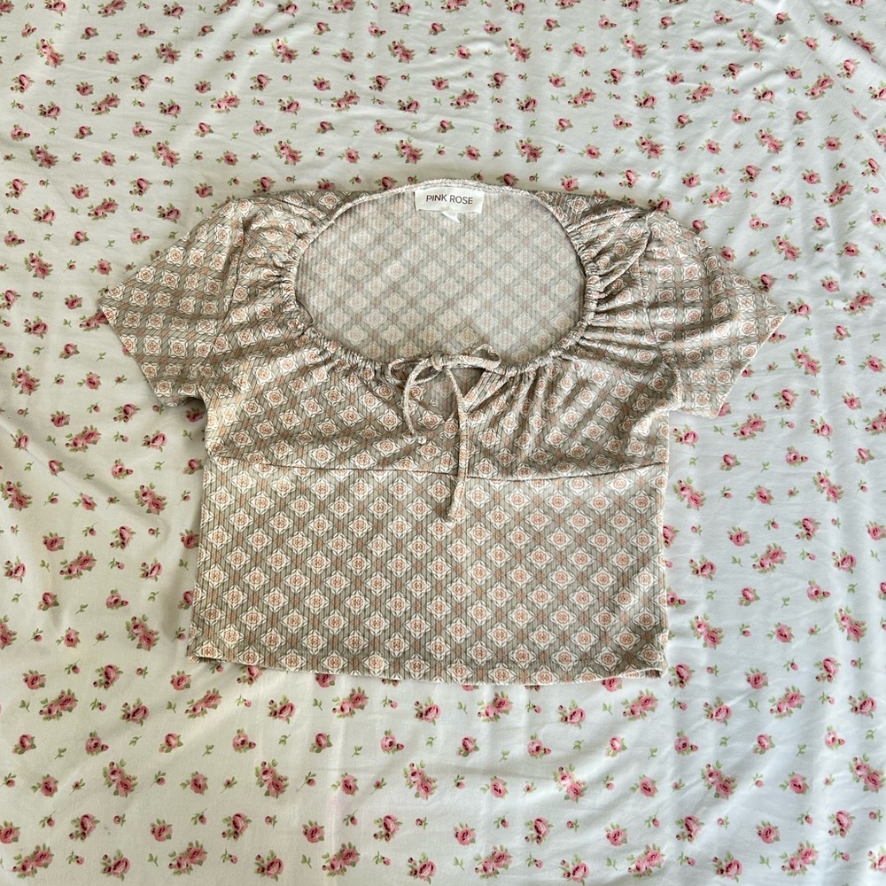 🌲PINK ROSE Chic Patterned Top - Cream🌲